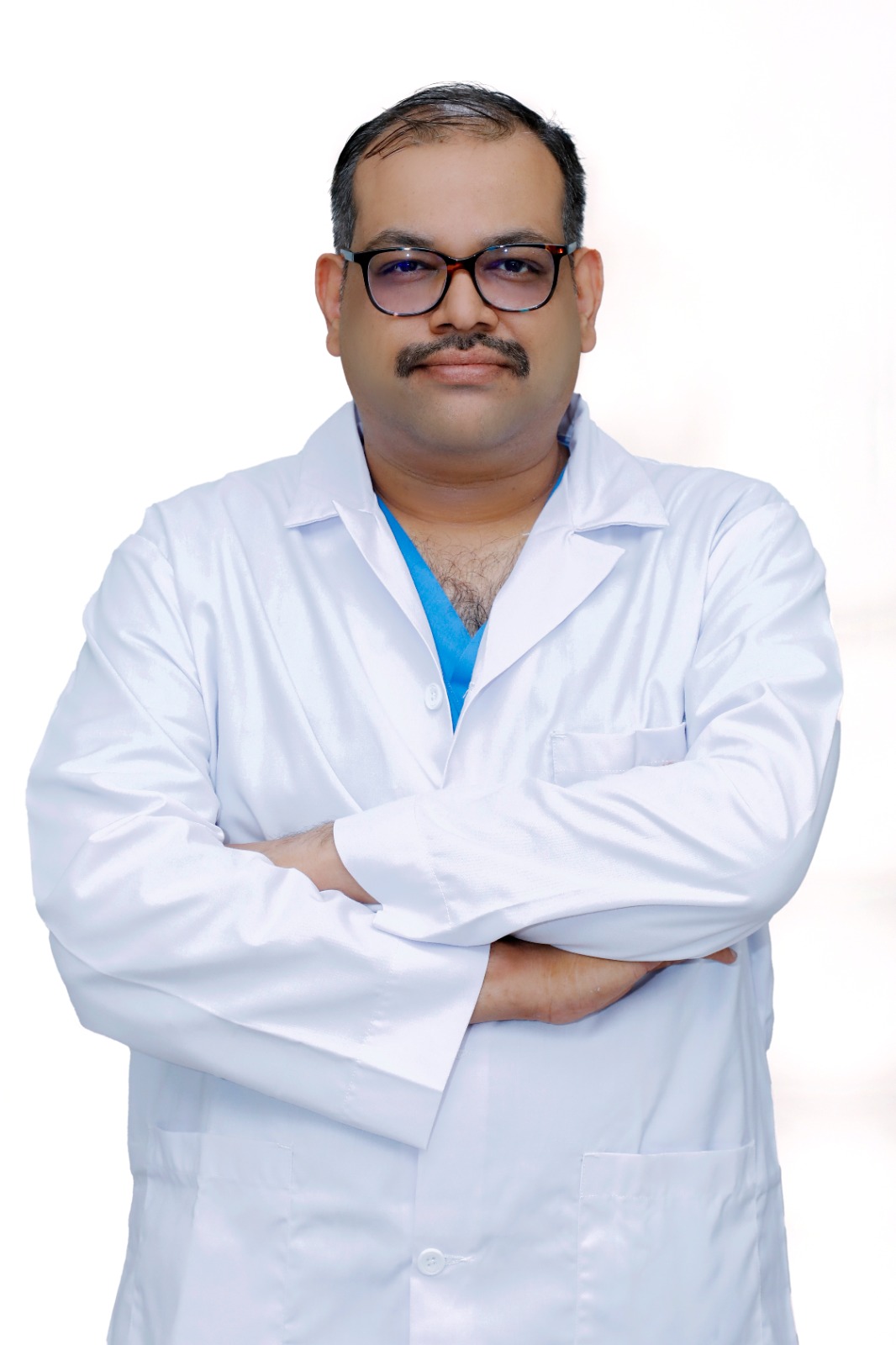 Dr Varun Deshmukh,MD, FNB, EDIC, FCCU